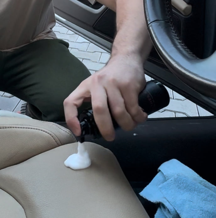 LEATHER CLEAN 200ml - LEATHER CLEANING FOAM